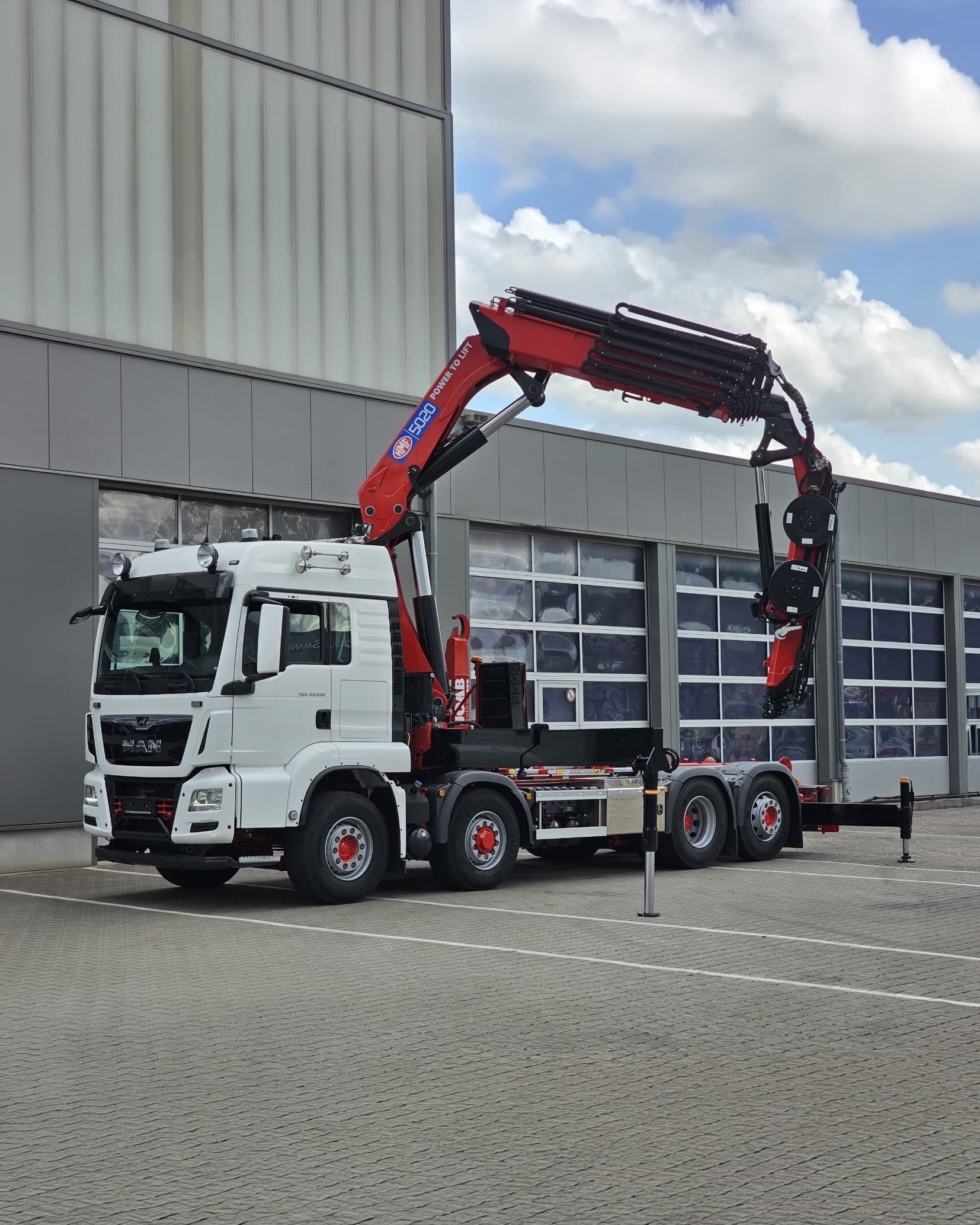 MAN TGS 35.510 8×4